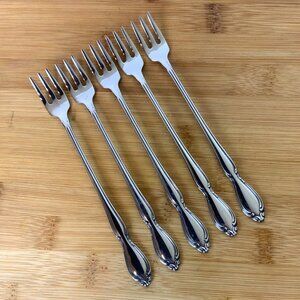 Oneida Strathmore Seafood Cocktail Forks Set of 5 Stainless Steel Flatware